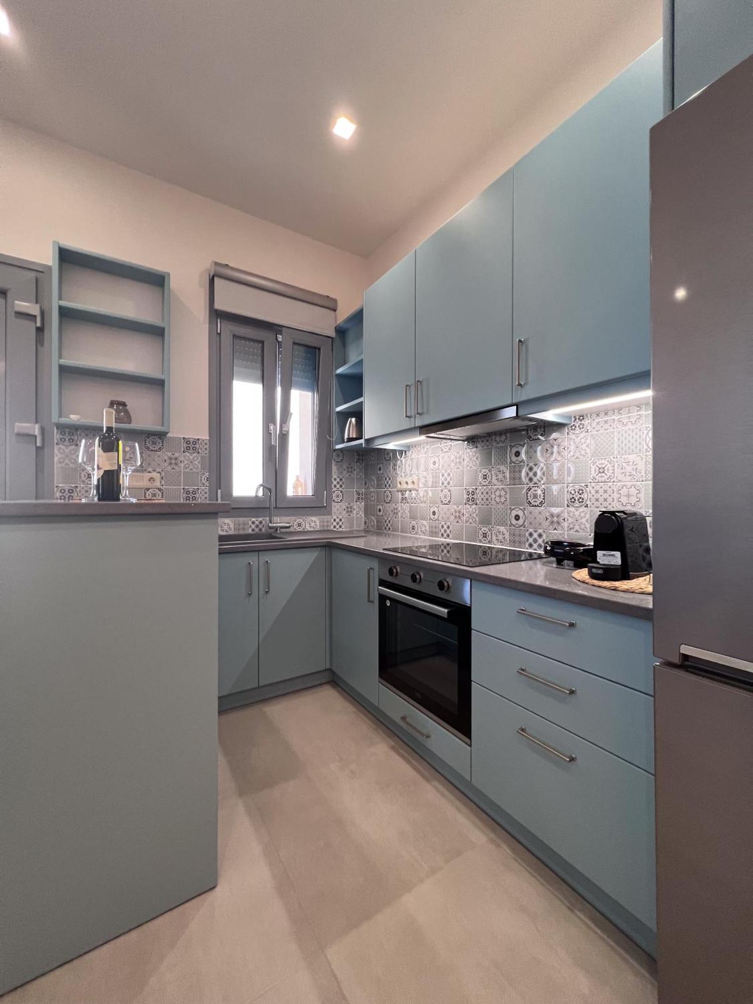 Zeus & Emmanuil Luxury Houses มิรินา ภายนอก รูปภาพ